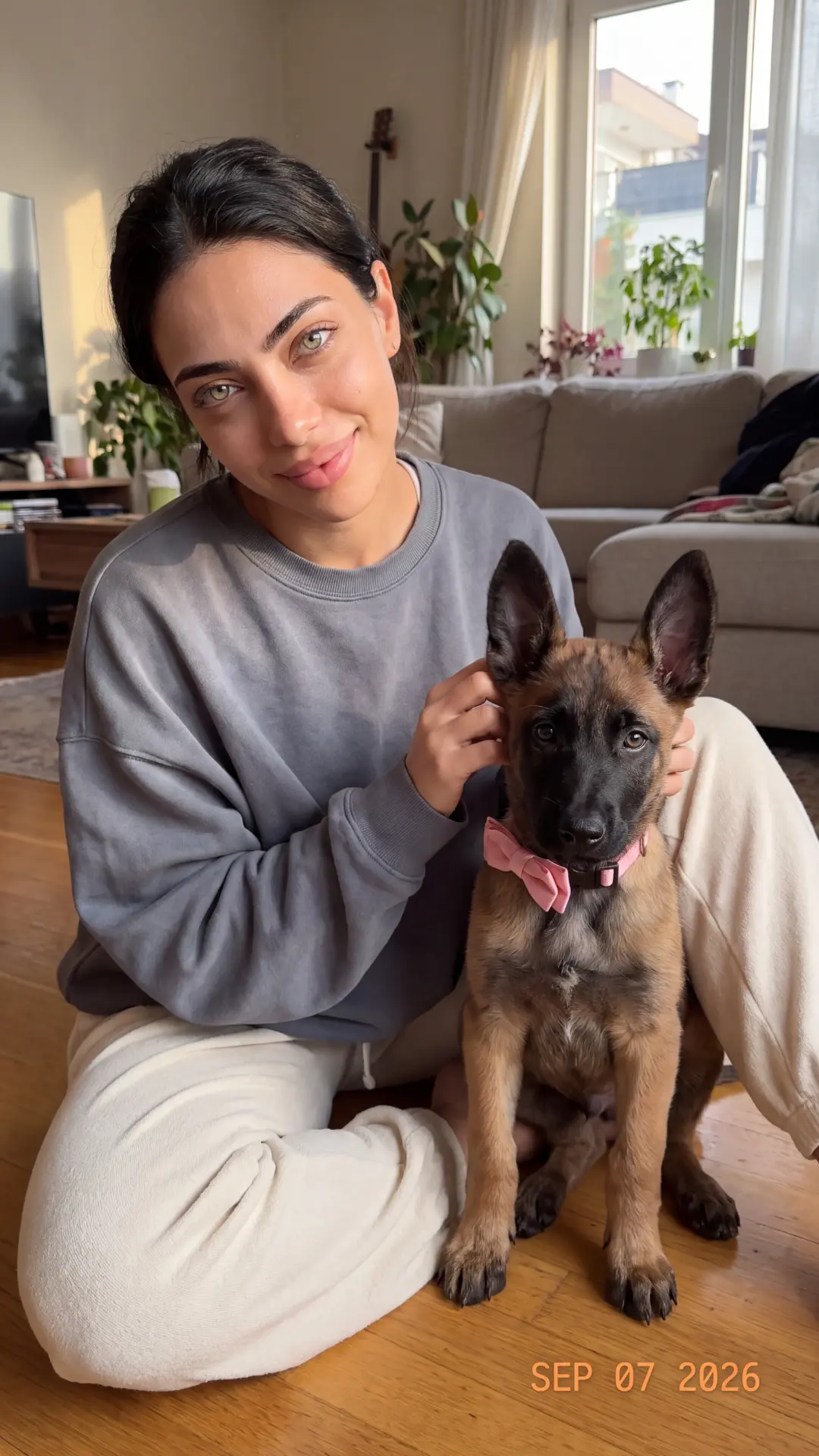 Sera Lanes at home with her puppy